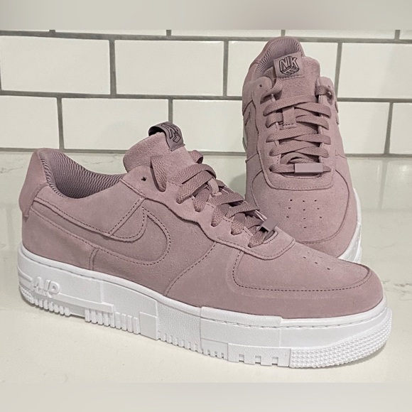 Nike Air Force 1 Pixel Plum Fog Women’s Size 10 New Without Box - Picture 15 of 15